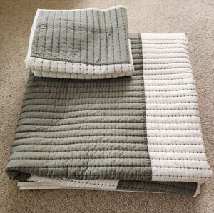 Sonoma Sunbury Stripe Quilt and Shams - King
